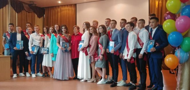 В Алтайском училище олимпийского резерва прошёл выпускной вечер