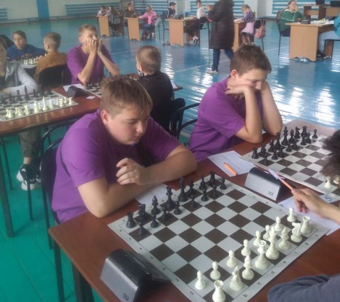 В Ребрихе определились чемпионы края среди сельских шахматистов