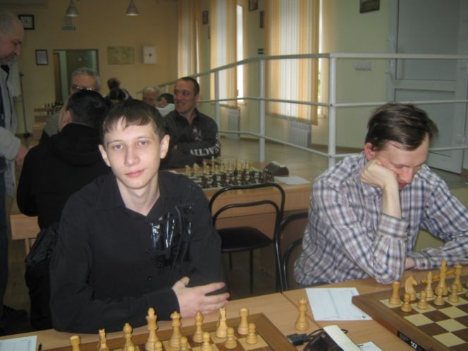 На фото: Евгений Кардашевский (слева) уже побеждал в Мемориале Лепихина четыре года назад, а вот Виталию Бояринцеву эта вершина ни разу не покорялась