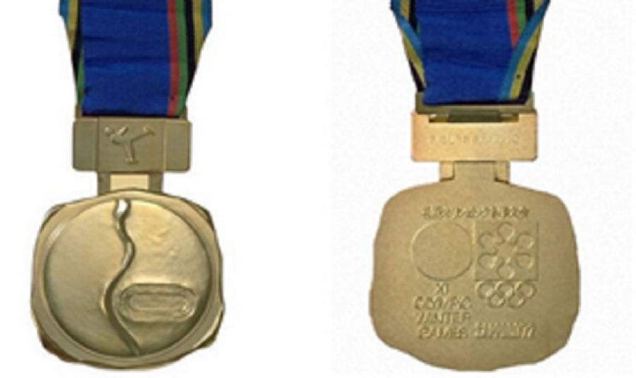 Медаль зимних Игр 1972 года в Саппоро. Фото Olympics