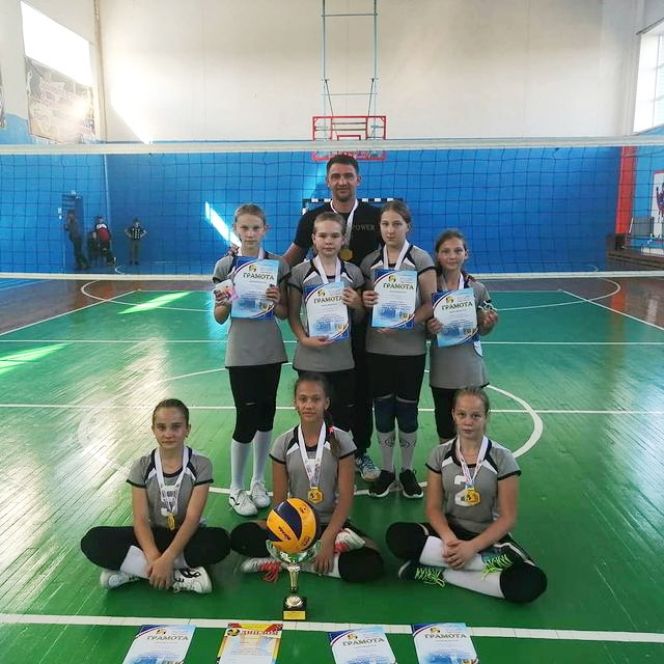 В Новичихе состоялся краевой турнир девочек на призы СШОР "Заря Алтая"