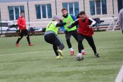 В Барнауле в 19-й раз состоялся товарищеский футбольный матч между студентами и выпускниками АлтГУ