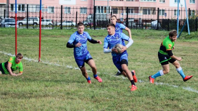 Бийский "Прайд" занял третье место на турнире по регби-7 в Новосибирске.