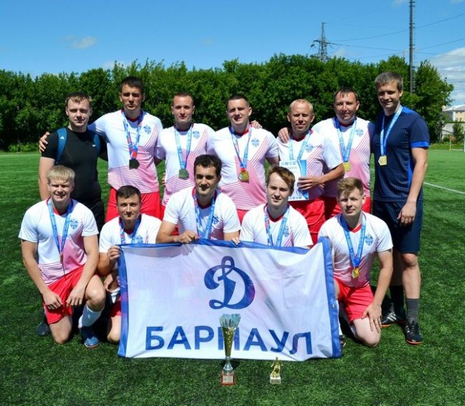 В Барнауле завершился турнир по футболу краевой спартакиады ВФСО «Динамо»