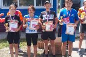 В открытии сезона летнего биатлона В Барнауле приняли участие более 100 юных спортсменов