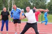 Чемпионы заринской олимпиады в толкании ядра – спортсмены из ЗАТО Сибирский