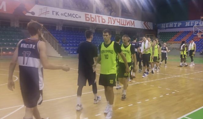 Баскетболисты «Барнаула» в первом матче предсезонного турнира уступили «Уралмашу» – 62:91 
