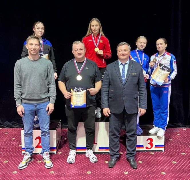 Саблистка КСШОР Юлия Жданова стала третьей на Всероссийском турнире среди юниоров в Орле