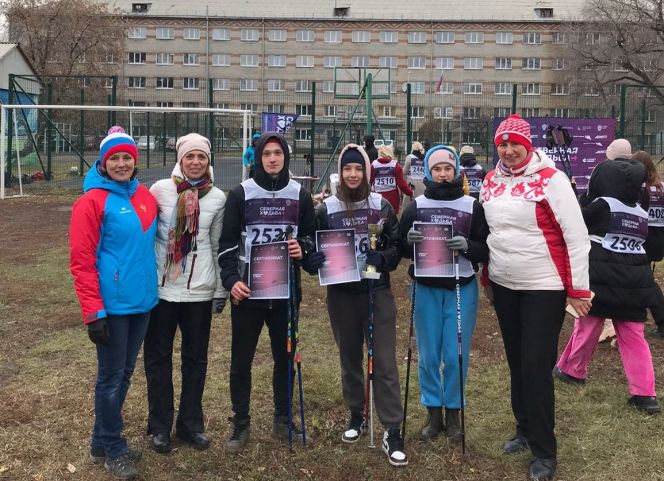 В Барнауле состоялся "Студенческий марафон" в дисциплине туризма "северная ходьба"