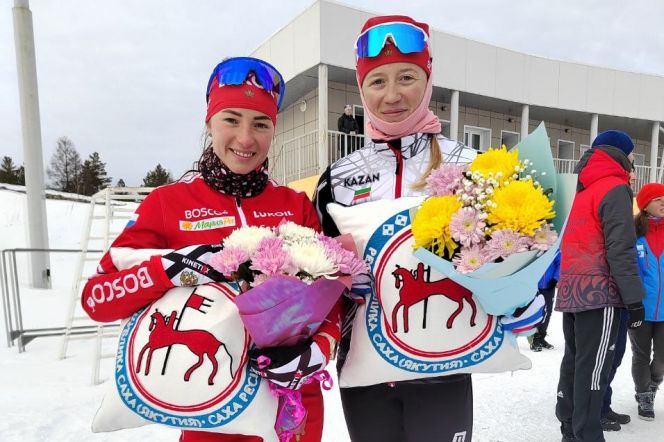 Яна Кирпиченко (слева) и Лидия Горбунова. Фото: РСШОР по лыжному спорту