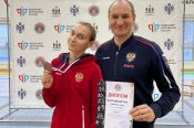 Анна Смирнова - бронзовый призер командного турнира сильнейших саблисток страны в Новосибирске