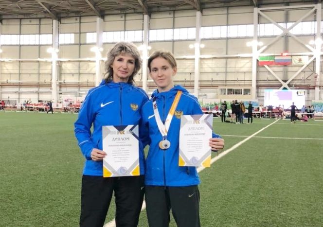 Виктория Романова с тренером Ириной Никитиной