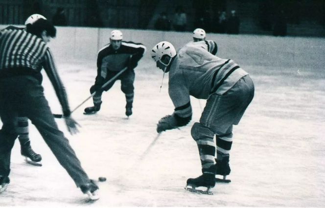 Страницы истории алтайского хоккея. Январь 1968 года. Трудные уроки большого хоккея