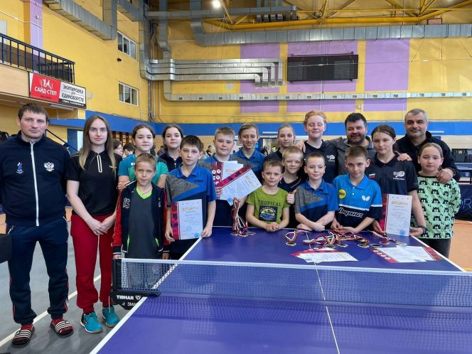 Семь медалей завоевали юные теннисисты Алтая на первенстве Сибири (до 13 лет) в Томске