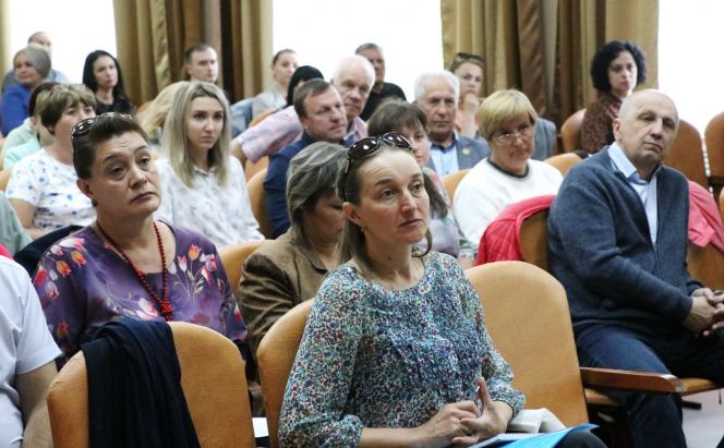 В Барнауле проходит семинар «Гармонизация спорта и образования–2023: особенности регулирования трудовых отношений в переходный период»