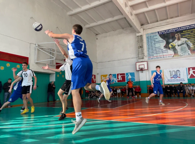 Известны все участники краевого финала Школьной баскетбольной лиги «КЭС-Баскет» среди юношей