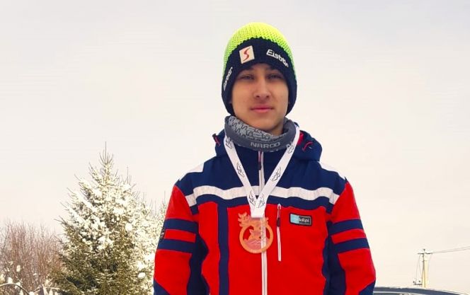 Роман Кутищев  завоевал бронзу в слаломе на Всероссийском турнире «Кубок курорта Манжерок»