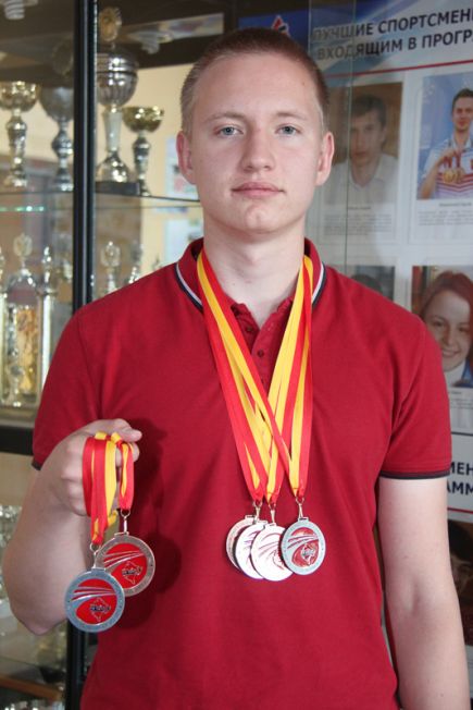 Барнаульский школьник Платон Журавлёв – призёр чемпионата мира по скоростной радиотелеграфии (фото).