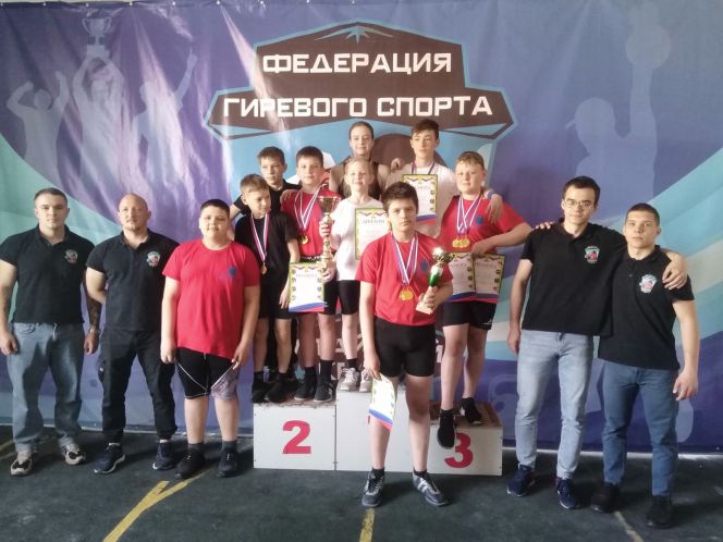 Турнир юных гиревиков XLIV краевой спартакиады спортивных школ выиграли спортсмены Смоленского района 