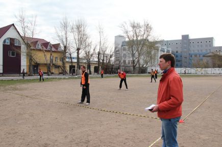 На спортивной площадке аграрного университета состоялось первенство Алтайского края по лапте (фото).
