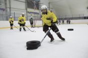 Хоккеисты спортшколы «Алтай» впервые проводят учебно-тренировочный сбор в селе Бочкари