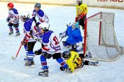 Состоялись соревнования по хоккею ХХХIХ Спартакиады спортивных школ Алтайского края в двух возрастных группах