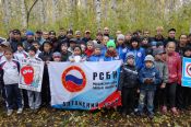 Представители боевых искусств провели в Барнауле экологическую акцию «Мы – за чистый город!».