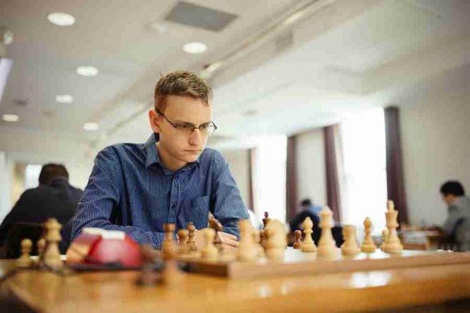 О том, как шахматист Сорокин живёт в США  