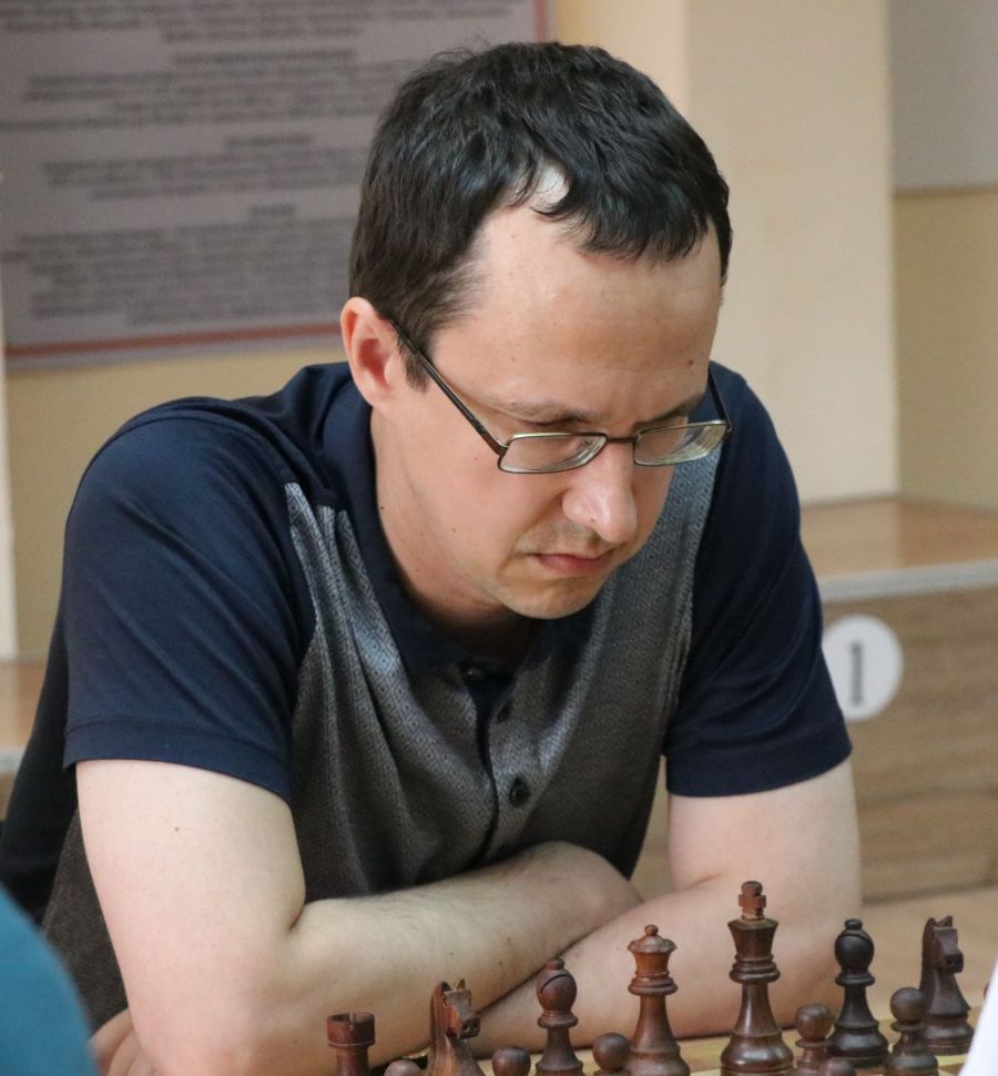 На фото: гроссмейстер Вадим Звягинцев не проиграл на турнире ни одной партии