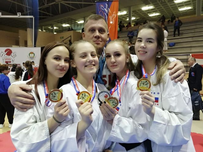 Инесса Цыганкова из Барнаула - двукратный бронзовый призёр первенства Европы по карате сётокан 