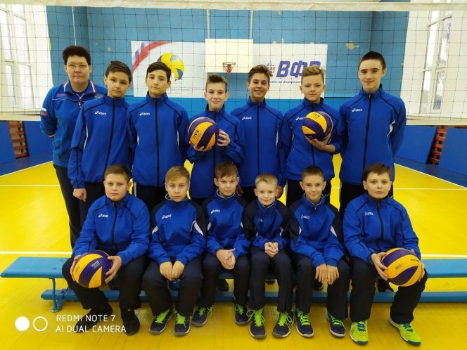 Команда СШОР "Заря Алтая" вышла в полуфинал юношеского первенства России  