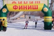 На финише мужской лыжной эстафеты рубцовчане "на пол-лыжи" опередили команду Бийска (фото)