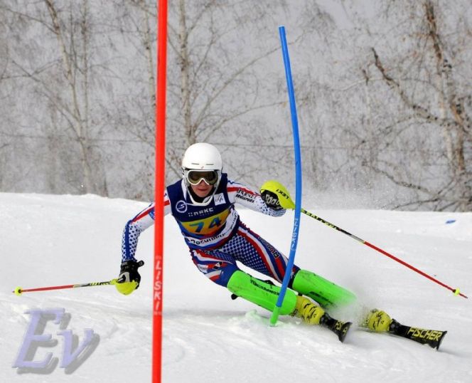 Олег Жудин занял третье место в слаломе на соревнованиях под эгидой FIS в Красноярске