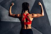 Как тренироваться дома, чтобы набрать мышечную массу: советы от чемпиона
