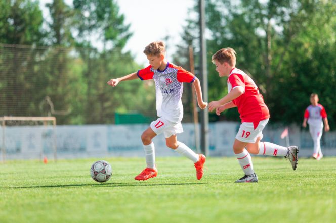 Три футбольных спортшколы края получили статус "Детский футбольный центр"