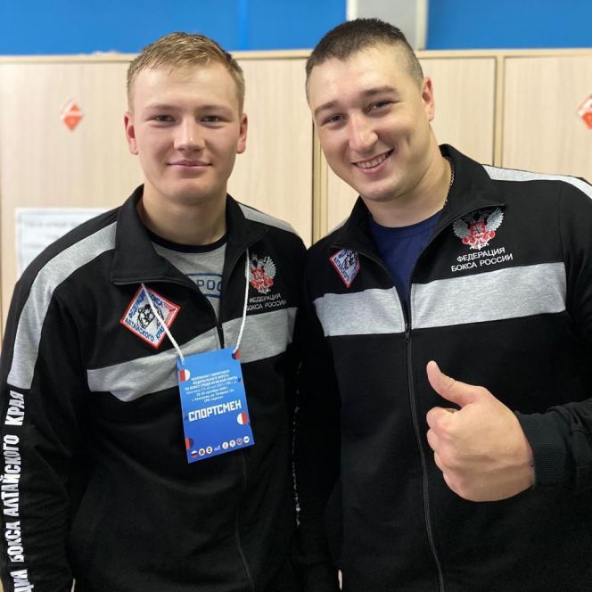 На чемпионате Сибирского федерального округа алтайские боксеры завоевали пять медалей