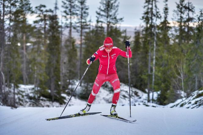 Яна Кирпиченко приняла участие в контрольной гонке в компании сильнейших лыжниц России и зарубежных спортсменок