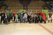 Воспитанники Кытмановского детского дома провели день в компании хоккеистов "Алтайских Беркутов".