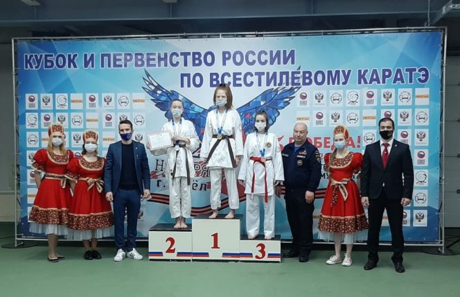 На Всероссийском фестивале по всестилевому каратэ представители Алтайского края завоевали 10 медалей