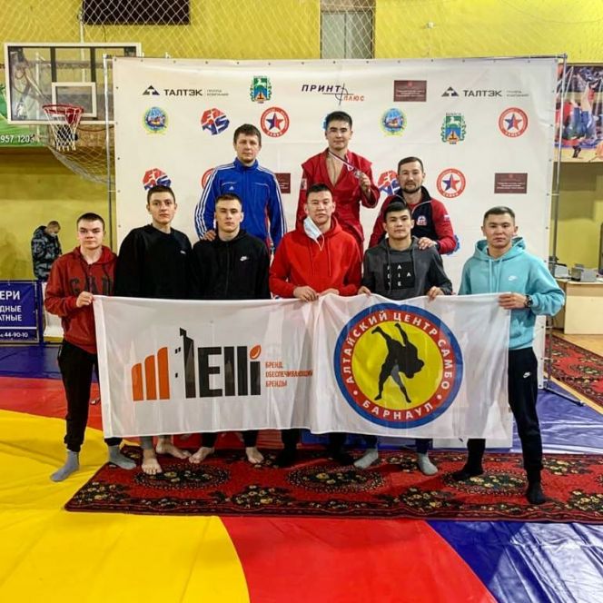 В Бийске прошли Всероссийские соревнования по самбо памяти Николая Чернышёва