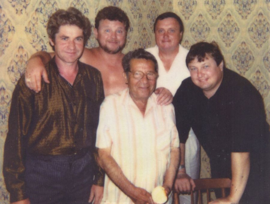 На фото слева направо: Валерий Лямкин, Михаил Евдокимов, Борис Баринберг, Сергей Леонов, Сергей Затолока