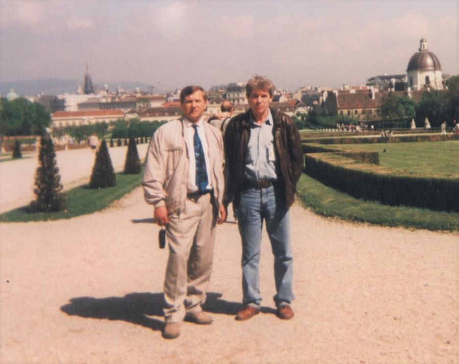 На фото: Валерий Лямкин (справа) и Вячеслав Бугорский в Вене