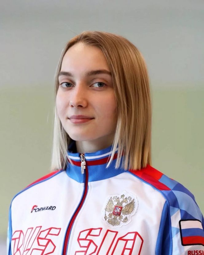 Барнаульская спортсменка Анна Смирнова представит Россию на Кубке мира по фехтованию на саблях. Этот турнир - заключительный этап отбора на Олимпийские игры в Токио