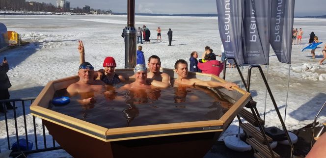 Алтайские моржи ударно завершили сезон зимнего плавания  на чемпионате России