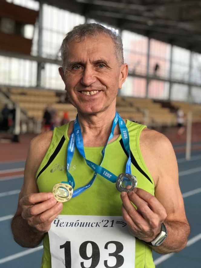 Александр Школьников - победитель зимнего чемпионата России среди легкоатлетов 65 лет и старше 