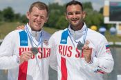 Александр Дьяченко в байдарке-двойке с Юрием Постригаем выиграл бронзу чемпионата Европы на дистанции 200 м