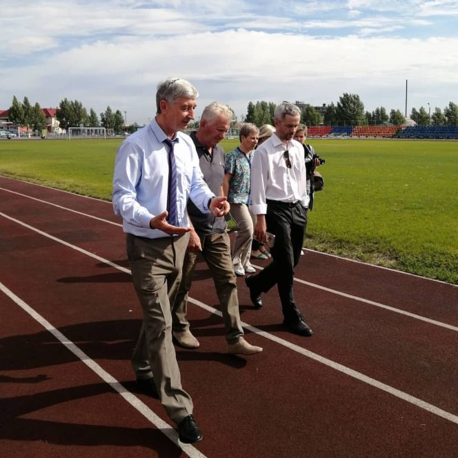ВИДЕО. Министр спорта Алтайского края Алексей Перфильев посетил с рабочим визитом шесть районов региона