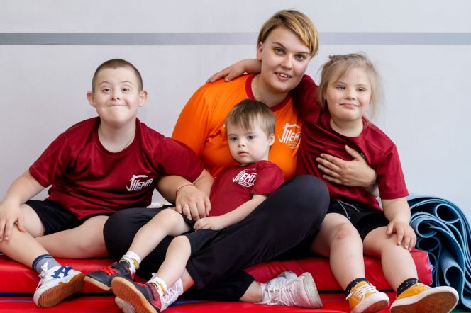 Спортшкола "Темп" с проектом "Адаптивная физкультура с элементами футбола для детей с синдромом Дауна" вышла в национальный финал конкурса «Россия – футбольная страна!»