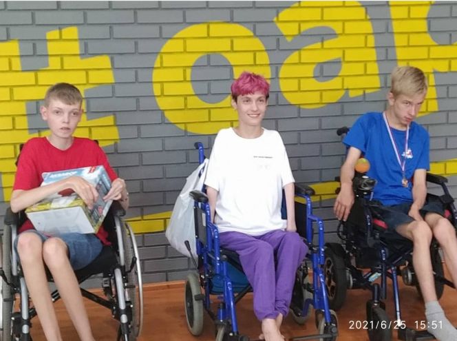 На всероссийском турнире по бочча (спорт лиц с ПОДА) победителем в парном разряде стал барнаулец Егор Лосев