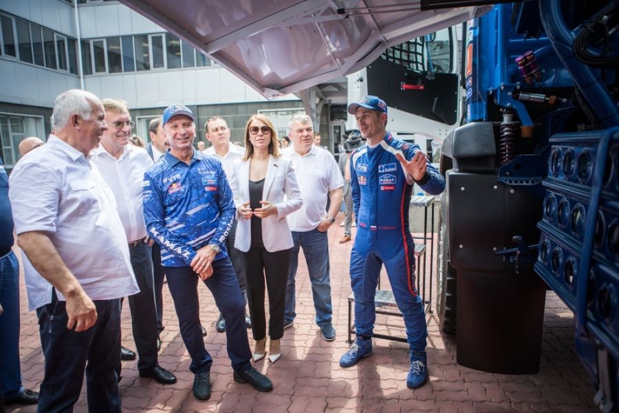 Фото: Команда "КАМАЗ-мастер"